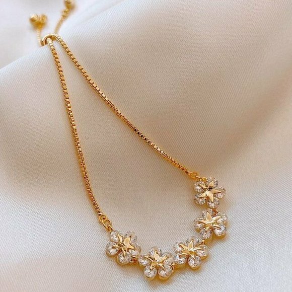 Crystals Flowers 14k Gold Bracelet Adjustable * NWT* - Picture 3 of 6
